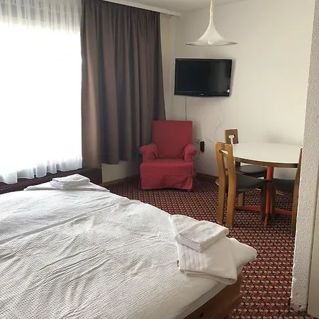 Sport Palace Aparthotel 3*